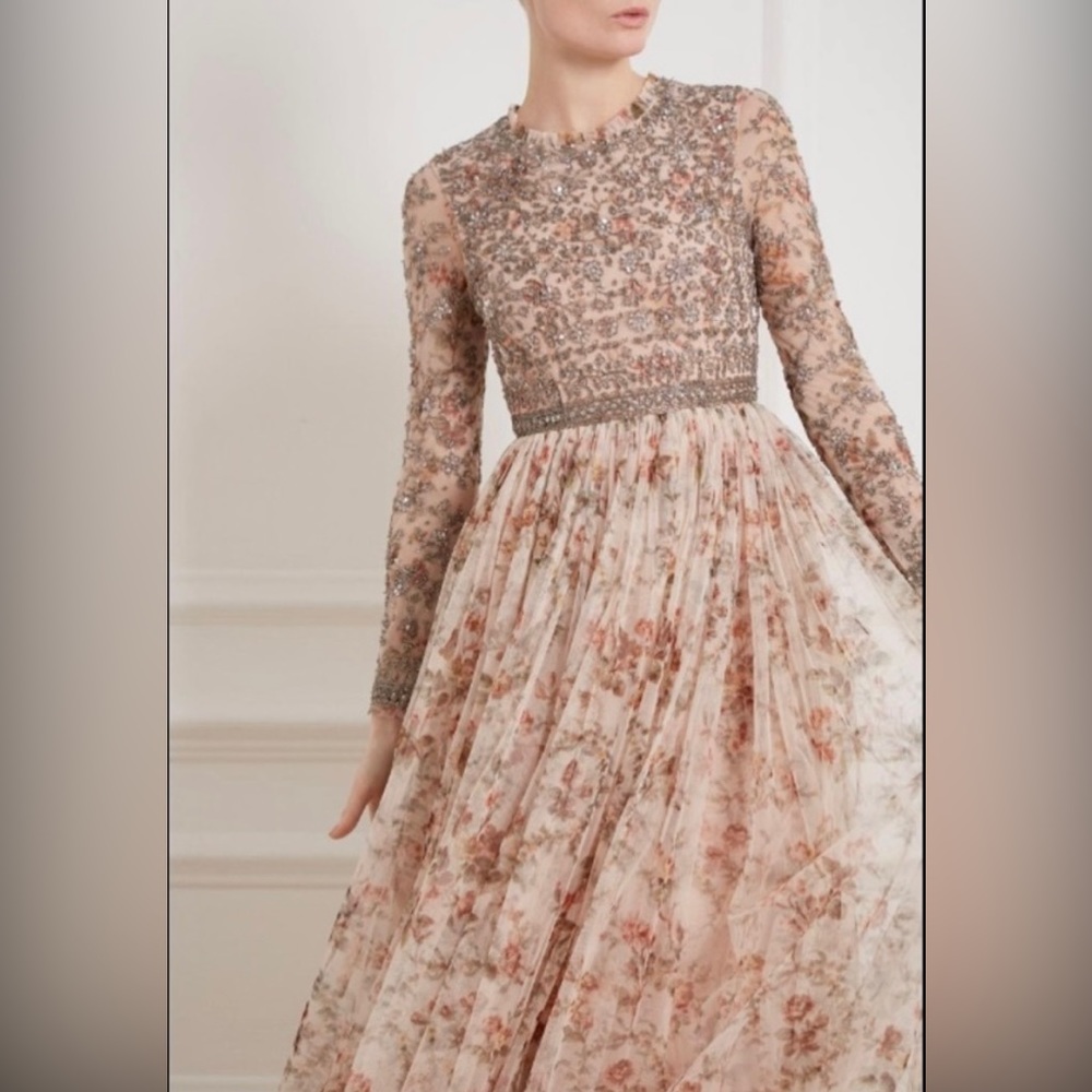 Brand New Needle & Thread Andromeda Garland Long Sleeve Gown - Picture 4 of 5